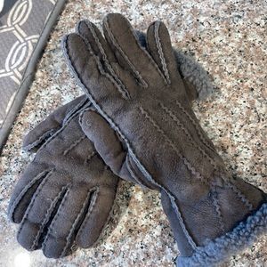 Ugg Australia Gloves
